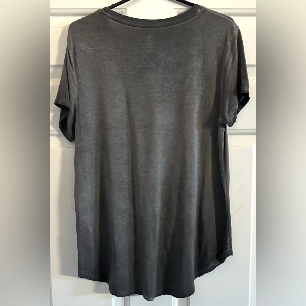 Seattle Seahawks NFL Apparel Women Teens Size L Grey Football Logo T-Shirt - Picture 3 of 7